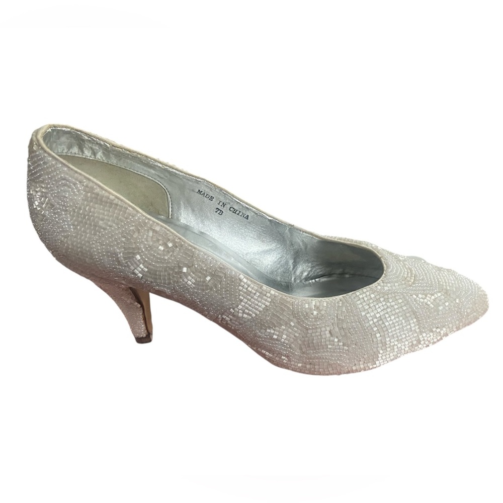 Dyeables Madonna White Beaded Pump💥FIRM PRICE💥Sparkling White‼️PRICE FIRM‼️